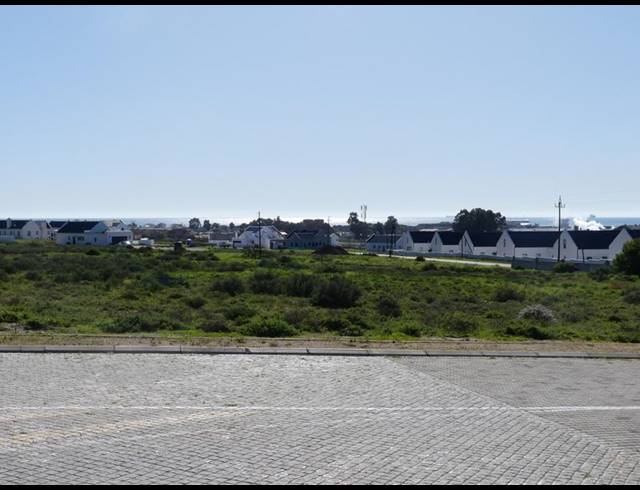 LAND FOR SALE IN HARBOUR LIGHTS